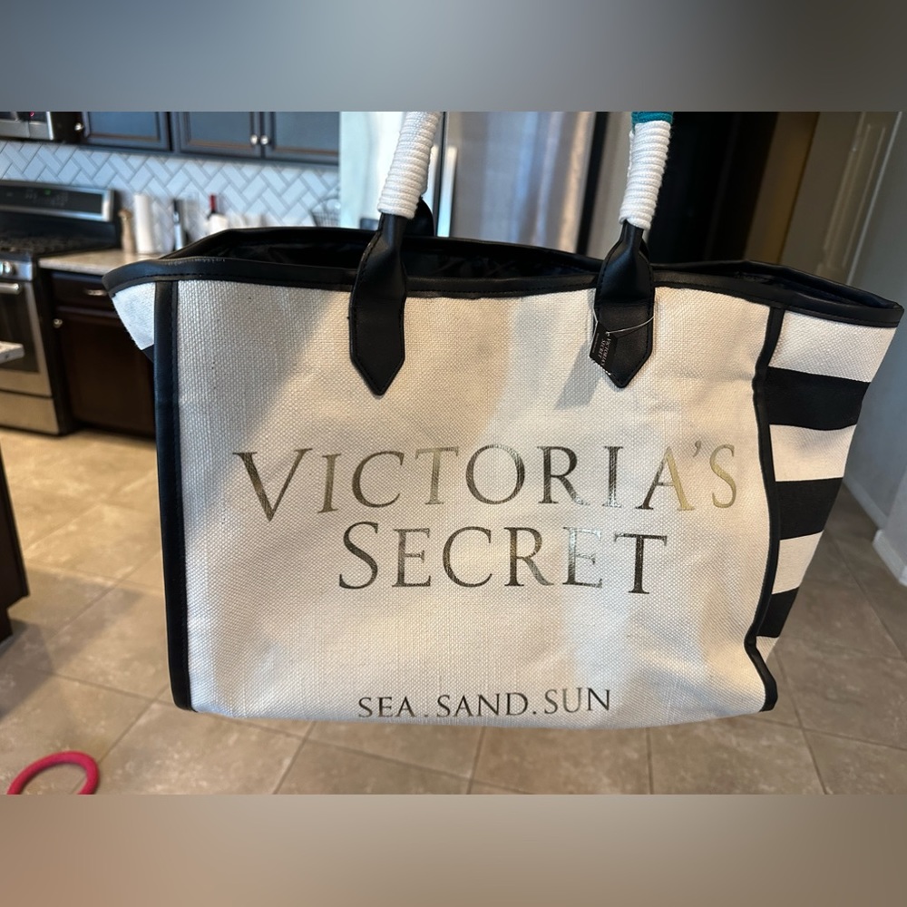 Victoria’s Secret Sand and sea canvas tote bag